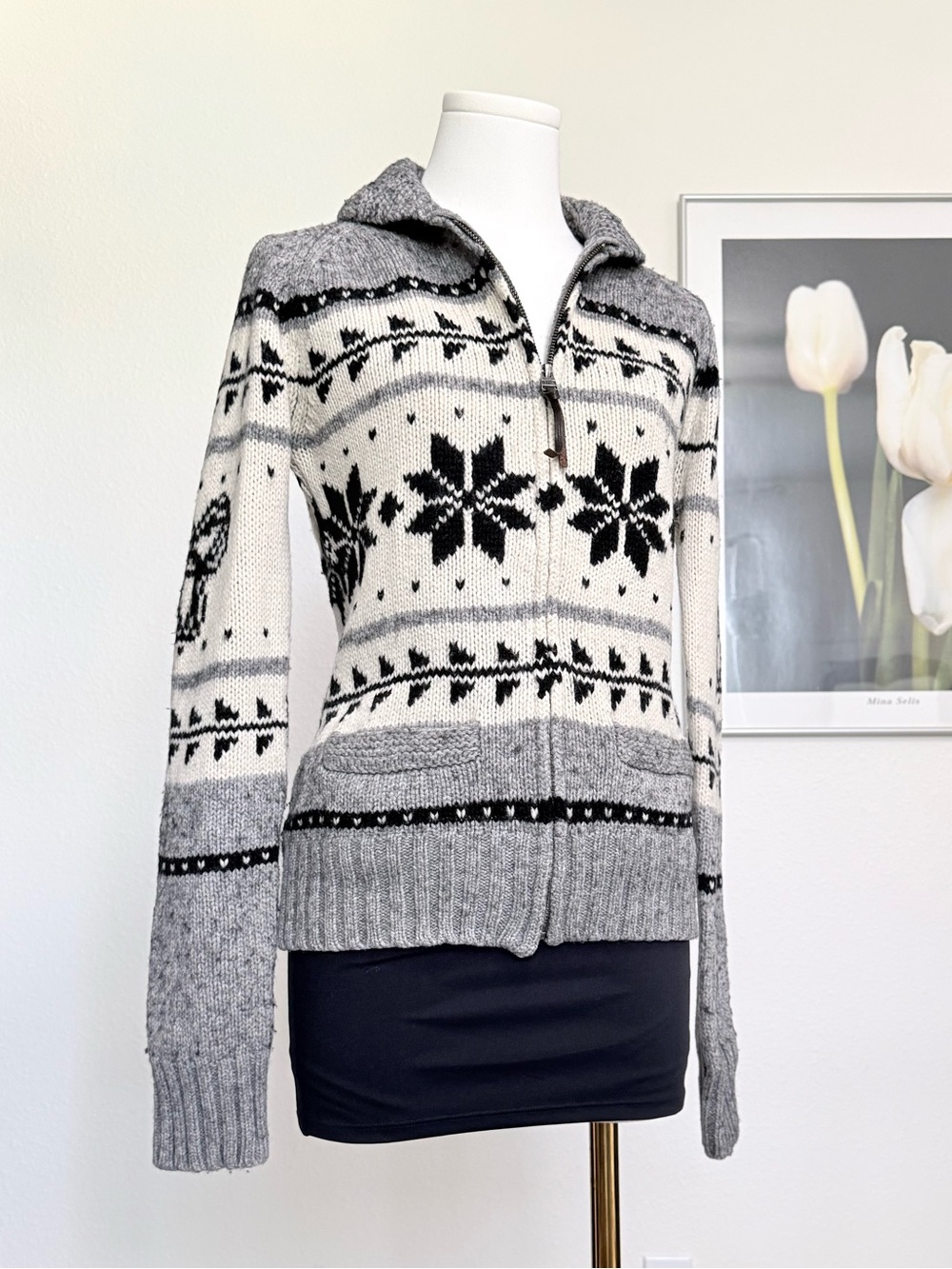 Aritzia Sea to Sky Lambswool Cowl Neck Zip Up Knit Sweater Cowichan Pattern